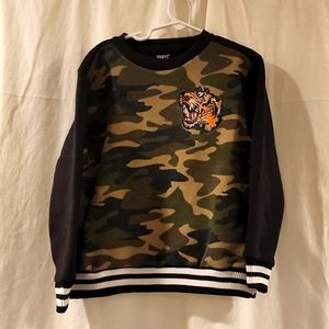 Camouflage boy sweater